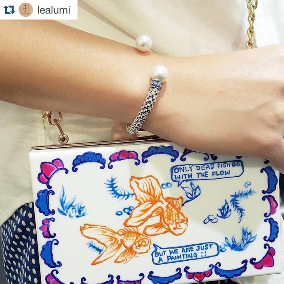 GOLDFISH Clutch