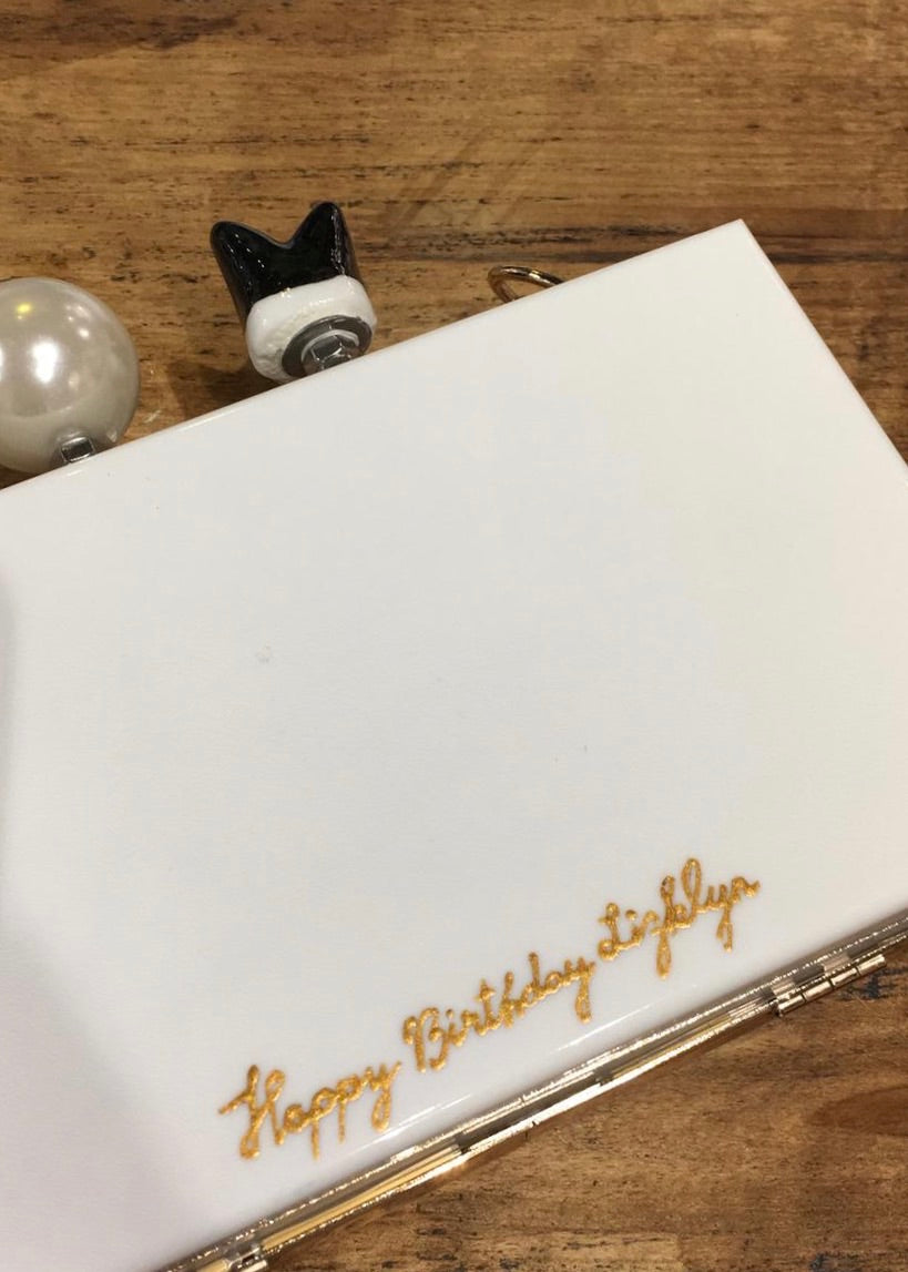 Special dates | Customise initials or dates at the back of clutch bag